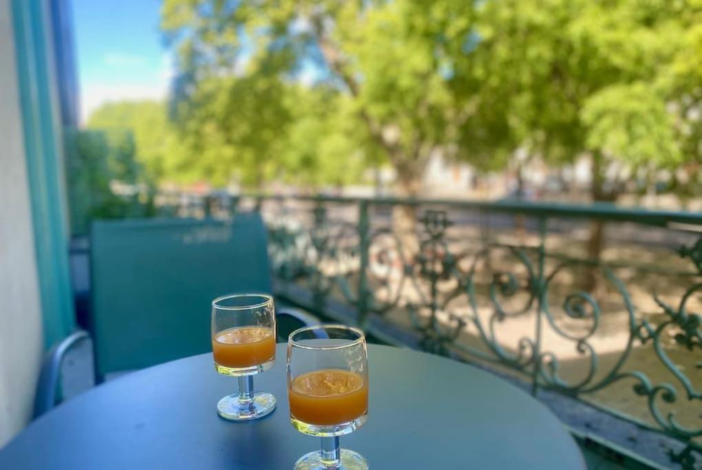 L'Historien - Avec Balcon Coeur De Nimes Apartamento Exterior foto