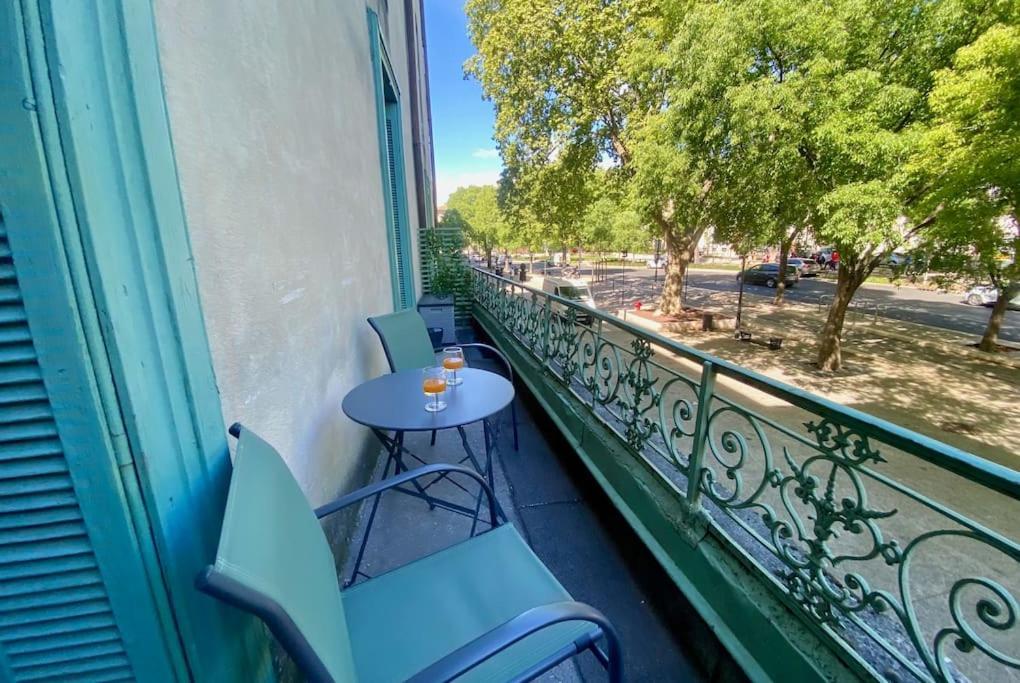 L'Historien - Avec Balcon Coeur De Nimes Apartamento Exterior foto