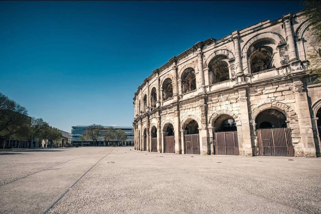 L'Historien - Avec Balcon Coeur De Nimes Apartamento Exterior foto